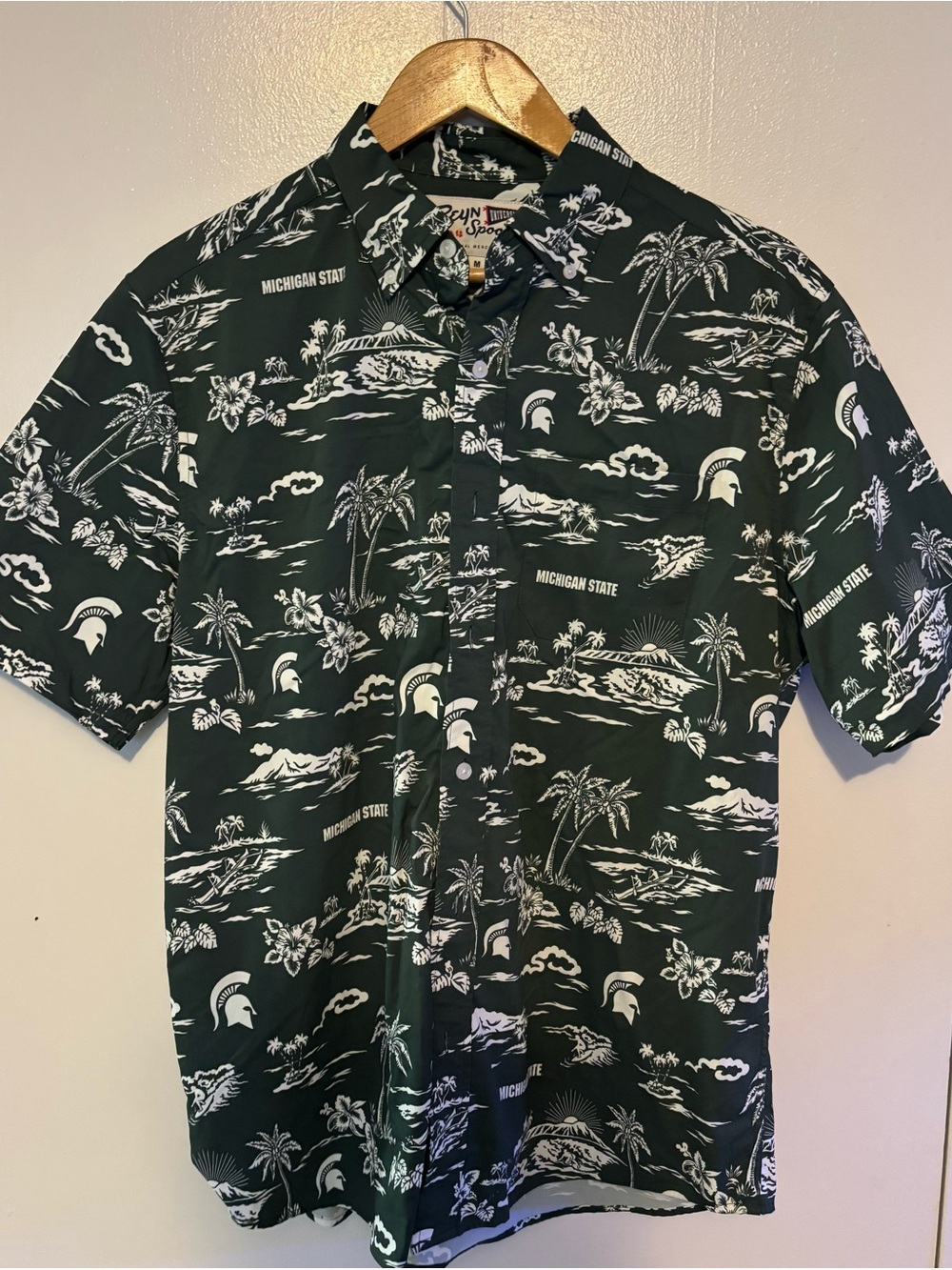 reyn spooner Michigan State Green and White Hawaiian Button-Down Shirt